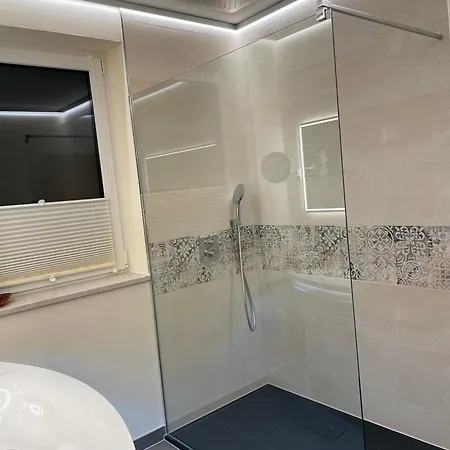 Amare Mit Fasssauna, Eigener Terrasse & Kamin בית נופש באוטזן