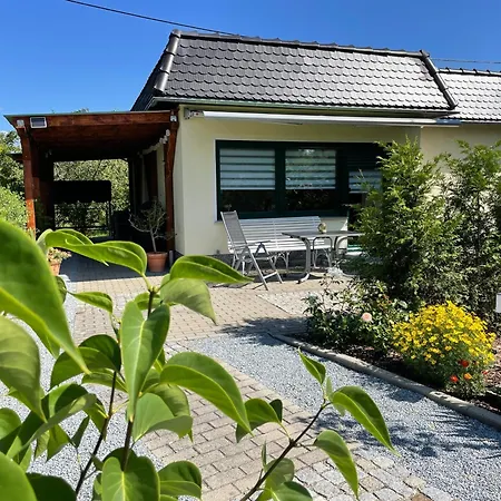 Nyaraló Amare Mit Fasssauna, Eigener Terrasse & Kamin *
